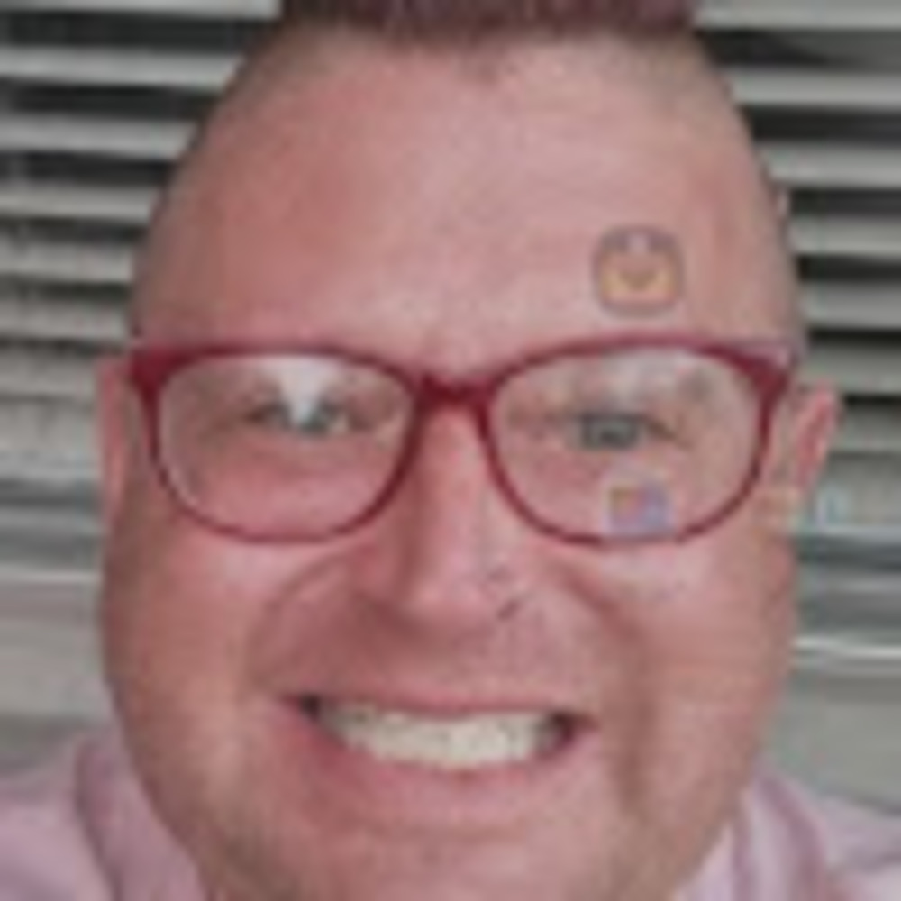 Meet your Posher, Justin